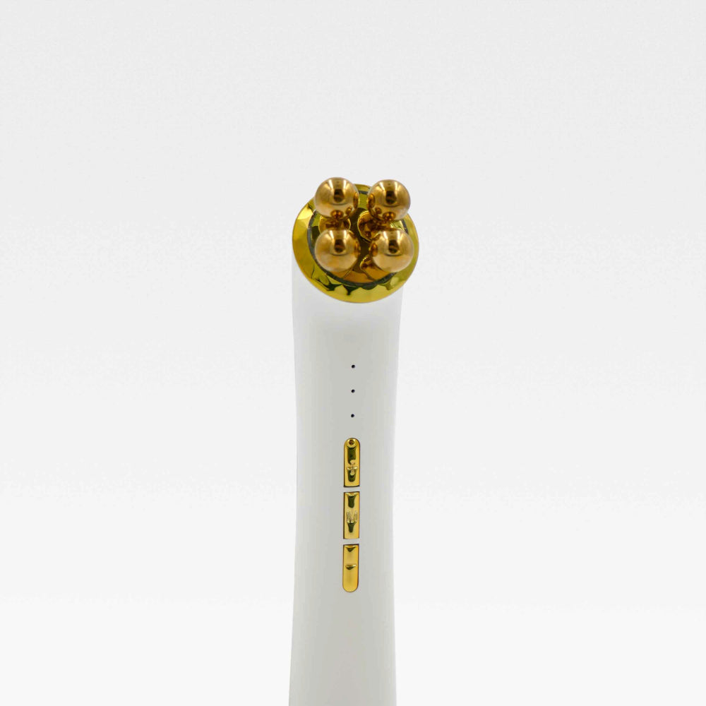 Tthe 3-in-1 Luxe Microcurrent Under Eye Massager.