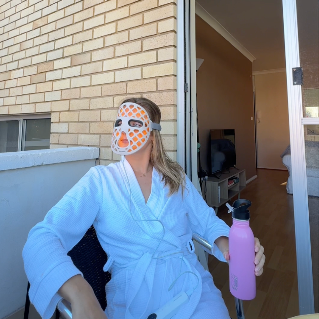 Peachaboo Glo Aurora Silicone LED Light Therapy Mask (with NIR)