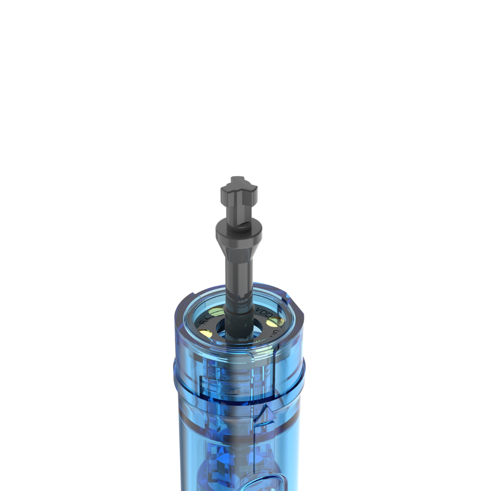 Close up to cartridges tip, enhanced with an intelligent chip system that recognises genuine cartridges for optimal performance and safety.