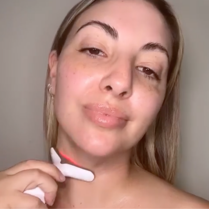 a model using femvy neck sculpting tool